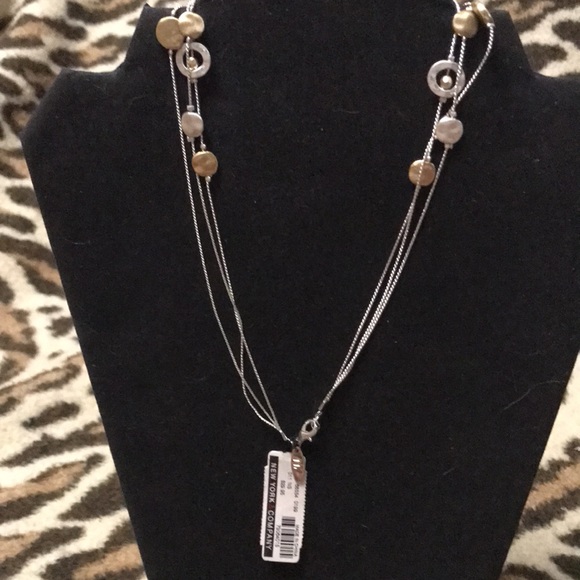 New York & Co triple strand necklace mixed metals NWT - Picture 3 of 5